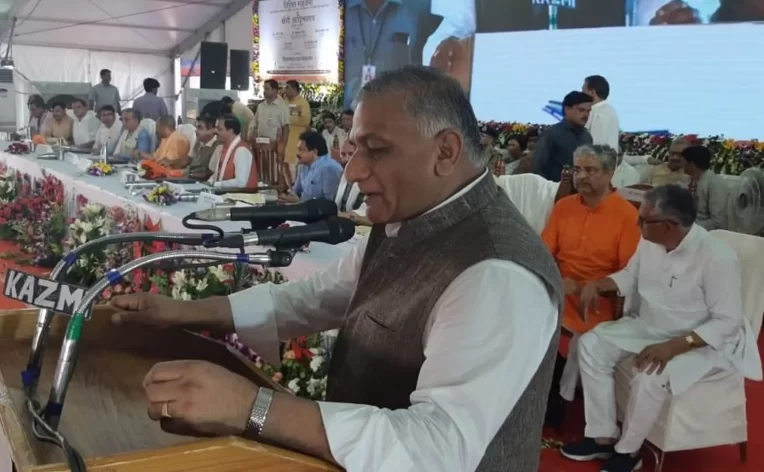 झारखंड भाजपा में नयी जान फूंकने आये केंद्रीय राज्य मंत्री जनरल वीके सिंह