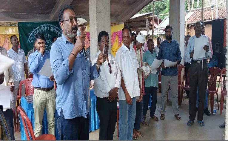 कोईलकारो जनसंगठन ने तपकरा में मनाया संकल्प दिवस