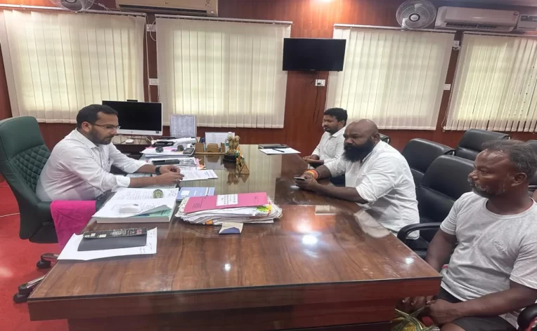 सोयको बाजार में बननेवाली दुकानों का लाभ ग्रामीणों को मिलेगा