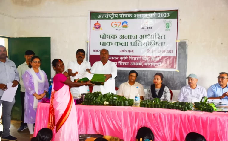 मोटे अनाज से बनी व्यंजनों की प्रतियोगिता, 47 महिला किसानों ने भाग लिया