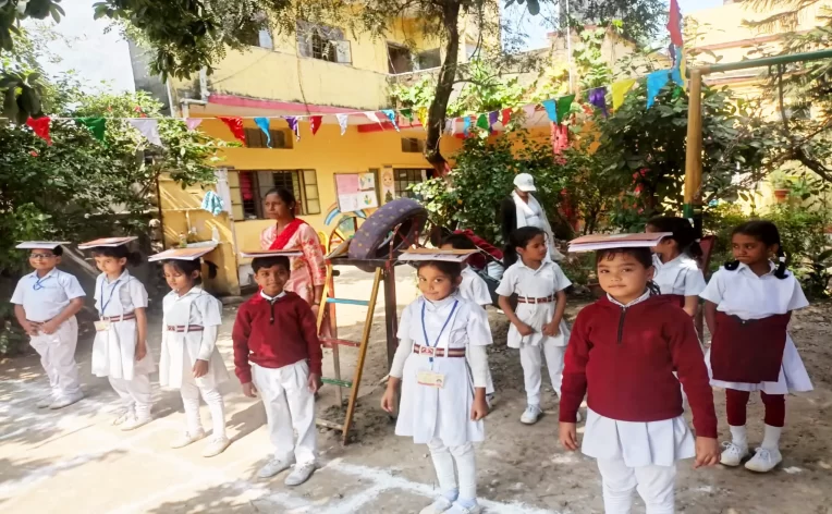हैप्पी डेज में स्पोर्टस डे, बच्चों ने स्पून रेस व मैथ रेस में दिखाई प्रतिभा