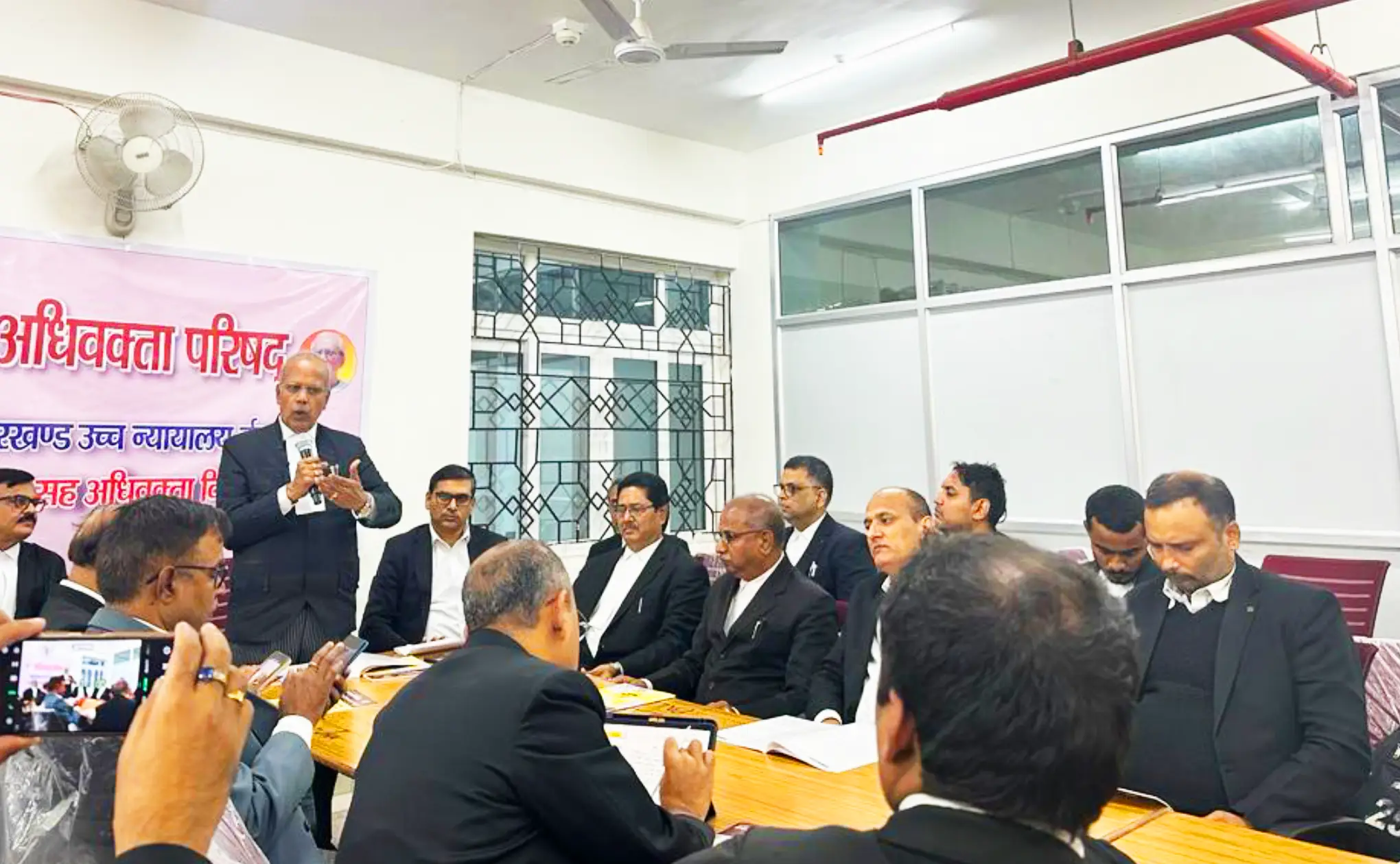 अधिवक्ता परिषद् का संविधान सह अधिवक्ता दिवस गोष्ठी का आयोजन अधिवक्ता परिषद् का संविधान सह अधिवक्ता दिवस गोष्ठी का आयोजन